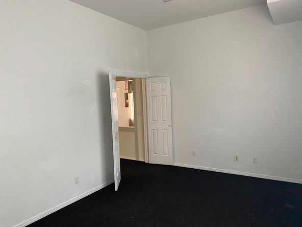 Pine Street Office